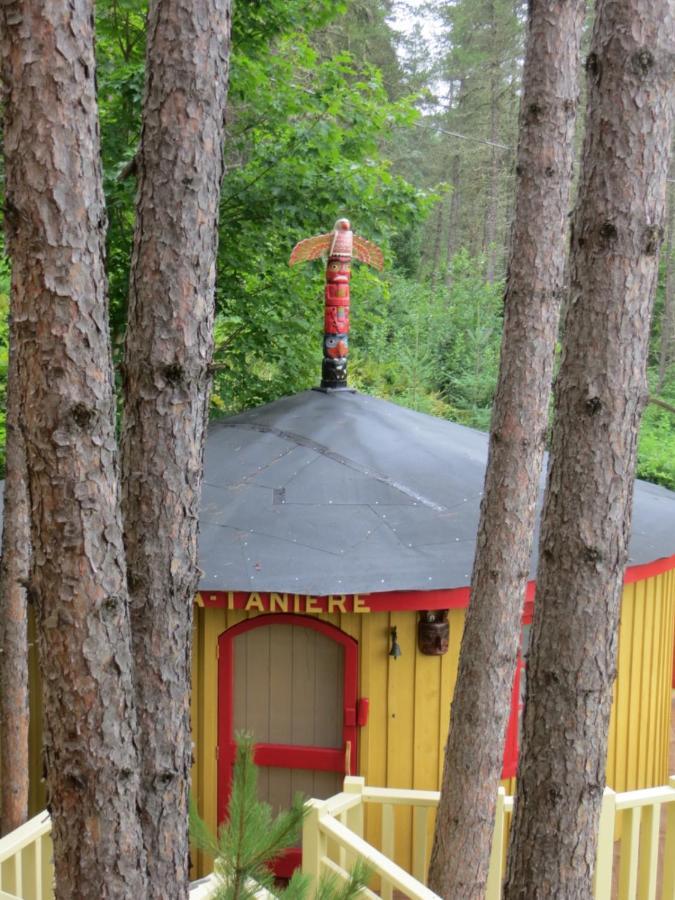 La Maison Sous Les Arbres Saint Roch de Mekinac Exterior foto